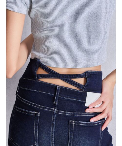 GYDA(ジェイダ)の「NEWハイウエストBACKクロスフレアパンツ(デニムパンツ・レディース・ブラック/ライトブルー/インディゴブルー・X-SMALL/SMALL/MEDIUM)」の18枚目の写真