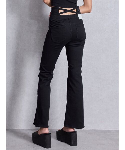 GYDA(ジェイダ)の「NEWハイウエストBACKクロスフレアパンツ(デニムパンツ・レディース・ブラック/ライトブルー/インディゴブルー・X-SMALL/SMALL/MEDIUM)」の22枚目の写真