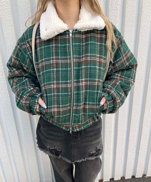 WC（ダブル シー）の「《一部店舗限定★》2WAY/ボア襟チェック柄ブルゾン（ブルゾン・レディース・ブルー/ブラウン/グリーン・MEDIUM/LARGE/X-LARGE）」の16枚目の写真