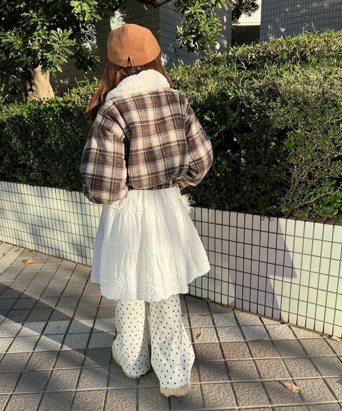 WC（ダブル シー）の「《一部店舗限定★》2WAY/ボア襟チェック柄ブルゾン（ブルゾン・レディース・ブルー/ブラウン/グリーン・MEDIUM/LARGE/X-LARGE）」の6枚目の写真