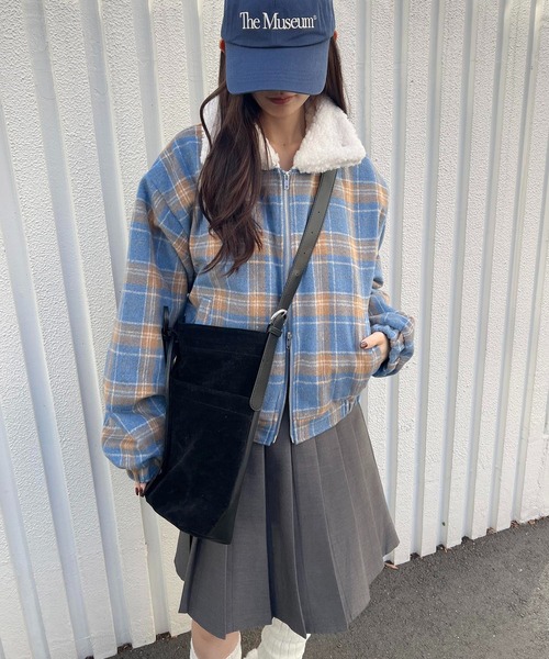 WC（ダブル シー）の「《一部店舗限定★》2WAY/ボア襟チェック柄ブルゾン（ブルゾン・レディース・ブルー/ブラウン/グリーン・MEDIUM/LARGE/X-LARGE）」の9枚目の写真