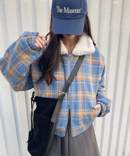 WC（ダブル シー）の「《一部店舗限定★》2WAY/ボア襟チェック柄ブルゾン（ブルゾン・レディース・ブルー/ブラウン/グリーン・MEDIUM/LARGE/X-LARGE）」の10枚目の写真