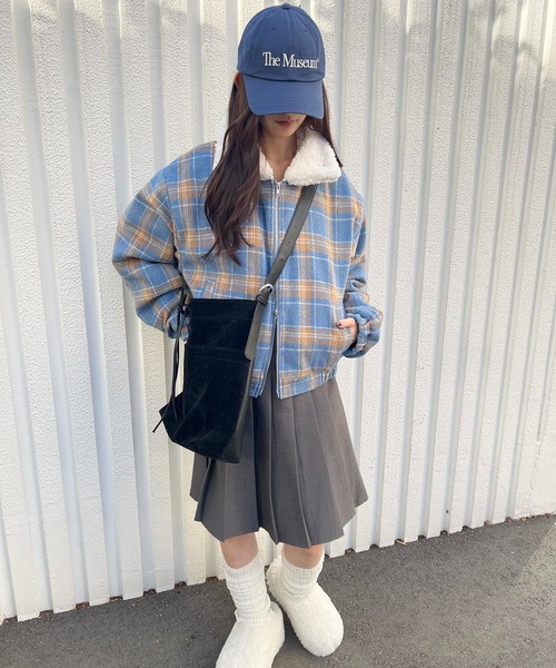 WC（ダブル シー）の「《一部店舗限定★》2WAY/ボア襟チェック柄ブルゾン（ブルゾン・レディース・ブルー/ブラウン/グリーン・MEDIUM/LARGE/X-LARGE）」の11枚目の写真