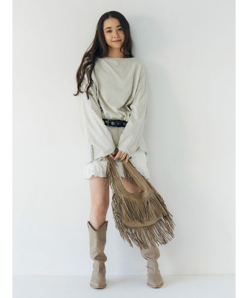 Ungrid（アングリッド）の「ボートネックビックシルエットロングスリーブTee（Tシャツ/カットソー・レディース・オフホワイト/チャコールグレー/ライトグレー/ピンク・FREE）」の10枚目の写真