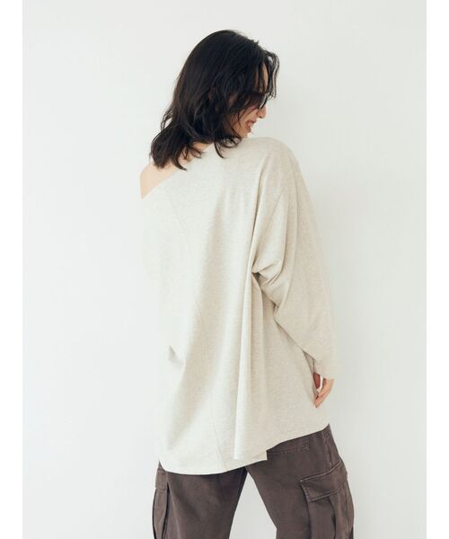 Ungrid（アングリッド）の「ボートネックビックシルエットロングスリーブTee（Tシャツ/カットソー・レディース・オフホワイト/チャコールグレー/ライトグレー/ピンク・FREE）」の14枚目の写真