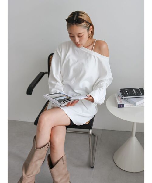 Ungrid（アングリッド）の「ボートネックビックシルエットロングスリーブTee（Tシャツ/カットソー・レディース・オフホワイト/チャコールグレー/ライトグレー/ピンク・FREE）」の19枚目の写真