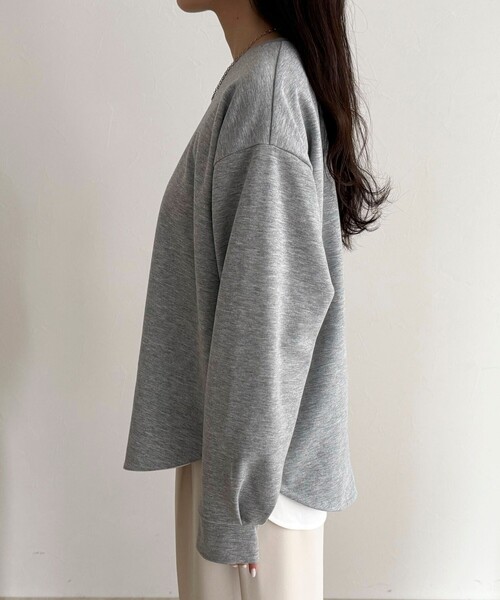 fredy emue（フレディエミュ）の「バックスリットポンチプルオーバー（Tシャツ/カットソー・レディース・アイボリー/イエロー/グレー/チャコールグレー・38）」の14枚目の写真