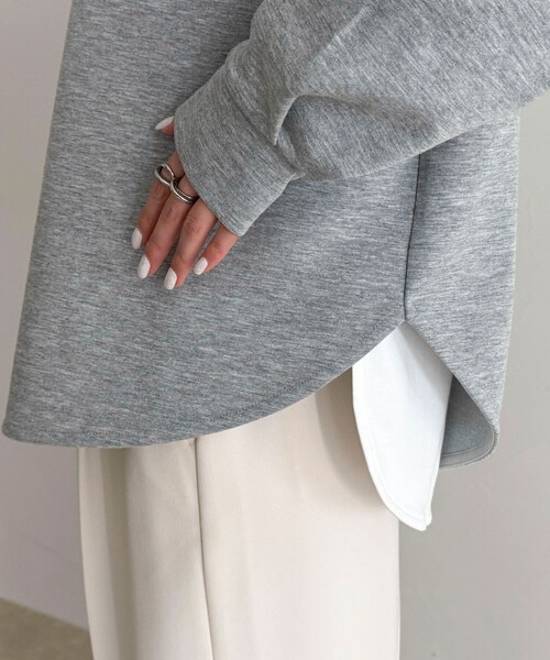 fredy emue（フレディエミュ）の「バックスリットポンチプルオーバー（Tシャツ/カットソー・レディース・アイボリー/イエロー/グレー/チャコールグレー・38）」の19枚目の写真