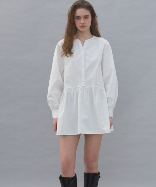 SO IR(ソイール)の「COTTON SHIRRING DRESS - IVORY(ワンピース・レディース・アイボリー・FREE)」の1枚目の写真