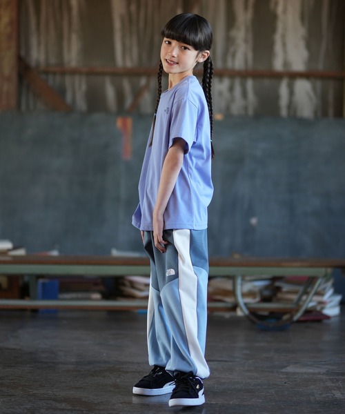 THE NORTH FACE（ザノースフェイス）の「THE NORTH FACE ザ・ノース・フェイス 半袖 Tシャツ NTJ32605（Tシャツ/カットソー・キッズ・ブラック/ブルーパープル/オレンジ・140cm/160cm/150cm/130cm）」の10枚目の写真