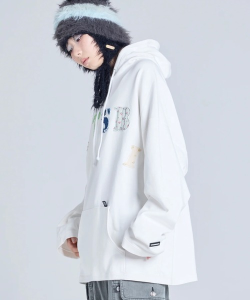 Little sunny bite（リトルサニーバイト）の「littlesunnybite/リトルサニーバイト/alphabet hoodie（パーカー・レディース・ブラック/グレー/ホワイト・M/S）」の7枚目の写真