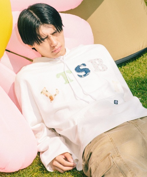 Little sunny bite（リトルサニーバイト）の「littlesunnybite/リトルサニーバイト/alphabet hoodie（パーカー・レディース・ブラック/グレー/ホワイト・M/S）」の6枚目の写真