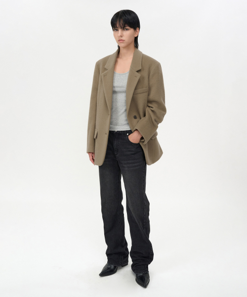 INSILENCE WOMEN(インサイレンスウーマン)の「ブラシストレートフィットデニム ブラック(デニムパンツ・レディース・その他・S/M/L/XS)」の2枚目の写真