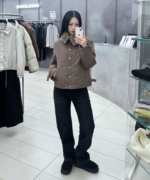 INSILENCE WOMEN(インサイレンスウーマン)の「ブラシストレートフィットデニム ブラック(デニムパンツ・レディース・その他・S/M/L/XS)」の10枚目の写真