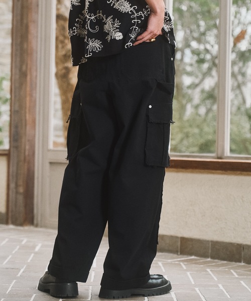CASPER JOHN(キャスパージョン)の「Double knee cargo pants/ダブルニーカーゴパンツ(カーゴパンツ・メンズ・カーキ/ブラック/アイボリー・SMALL/X-SMALL/LARGE/MEDIUM)」の5枚目の写真