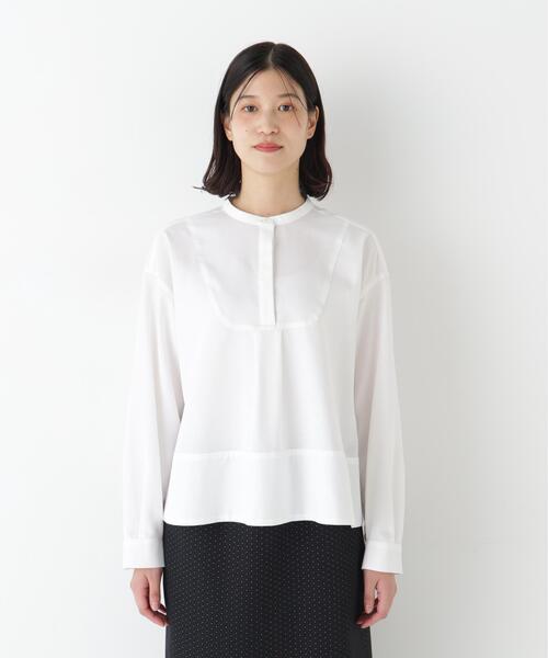 human woman（ヒューマンウーマン）の「◆ベーシックシャツ（シャツ/ブラウス・レディース・ホワイト/ブルー・MEDIUM）」の5枚目の写真