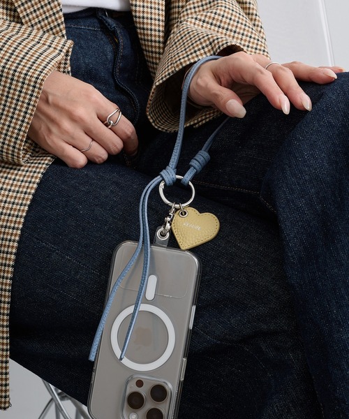 Beau're(ヴュレ)の「【BEAURE】26SS新色追加!≪別注≫Heart Colored Leather Cord 携帯ストラップ(スマホグッズ・レディース・ライトグリーン/ブラック/ベージュ/ブラウン/ライトブルー/ネイビー/グレイッシュベージュ・FREE)」の13枚目の写真
