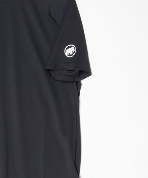 Mammut(マムート)の「デュカン ファーストレイヤー Tシャツ アジアンフィット / Ducan FL T-Shirt AF Men(Tシャツ/カットソー・メンズ・ブラック/ネイビー・L/M/XL/S)」の4枚目の写真