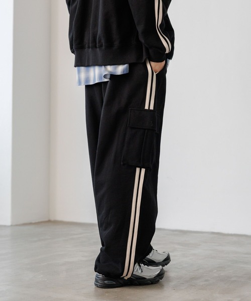 PBLIM（ページボーイリム）の「《UNISEX/セットアップ対応》スウェットトラックパンツ（スウェットパンツ・レディース・グレー/カーキ/ブラック・MEDIUM/LARGE）」の6枚目の写真