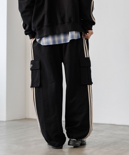 PBLIM（ページボーイリム）の「《UNISEX/セットアップ対応》スウェットトラックパンツ（スウェットパンツ・レディース・グレー/カーキ/ブラック・MEDIUM/LARGE）」の7枚目の写真