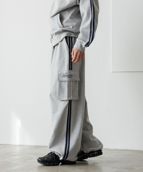 PBLIM（ページボーイリム）の「《UNISEX/セットアップ対応》スウェットトラックパンツ（スウェットパンツ・レディース・グレー/カーキ/ブラック・MEDIUM/LARGE）」の17枚目の写真