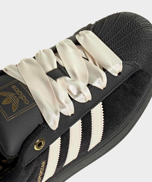 adidas（アディダス）の「スーパースター II / SUPERSTAR II / アディダスオリジナルス adidas Originals（スニーカー・レディース・ブラック・22.0cm/22.5cm/23.0cm/23.5cm/24.0cm/24.5cm/25.0cm/25.5cm/26.0cm/26.5cm/27.0cm/27.5cm/28.0cm）」の7枚目の写真