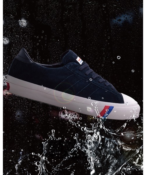 PRO-Keds（プロケッズ）の「PRO-Keds プロケッズ  ロイヤルプラス スエード ロー〈ウォータープルーフ〉（スニーカー・メンズ・ブラック/マスタード・23.0cm/23.5cm/24.0cm/24.5cm/25.0cm/26.0cm/26.5cm/27.0cm/27.5cm/28.0cm/28.5cm/29.0cm/29.5cm/25.5cm）」の2枚目の写真
