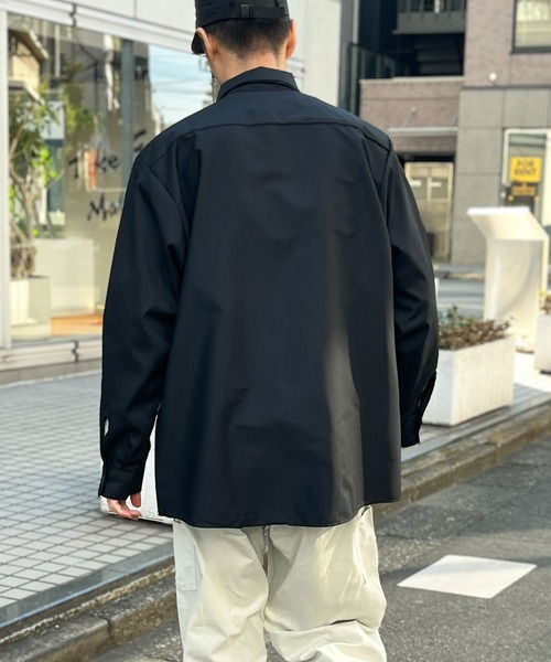 RED KAP（レッドキャップ）の「【RED KAP】レッドキャップ 4.25オンス ポプリン ワークシャツ 長袖（シャツ/ブラウス・メンズ・ブラック/グレー/ネイビー/ホワイト/サックスブルー/ブラウン・M/L/XL）」の16枚目の写真