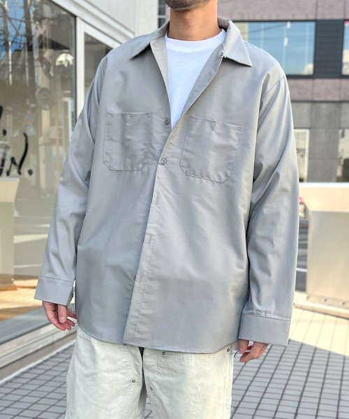 RED KAP（レッドキャップ）の「【RED KAP】レッドキャップ 4.25オンス ポプリン ワークシャツ 長袖（シャツ/ブラウス・メンズ・ブラック/グレー/ネイビー/ホワイト/サックスブルー/ブラウン・M/L/XL）」の18枚目の写真