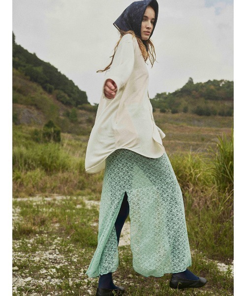 ELCHELE(エルチェレ)の「BtoF LACE SQUID SKIRT(スカート・レディース・ブラック/オフホワイト/ターコイズブルー・FREE)」の17枚目の写真