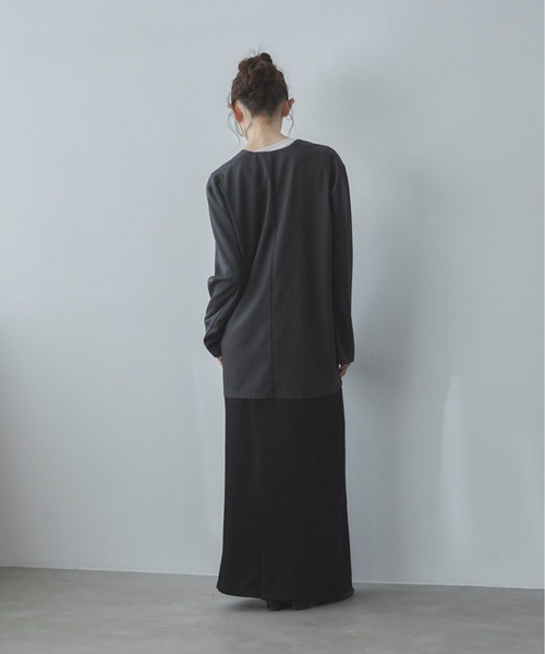 feepur（フェピュール）の「【TALLサイズあり】サテンナロースカート（スカート・レディース・ブラック/アイボリー・TALL/MEDIUM/SMALL）」の22枚目の写真