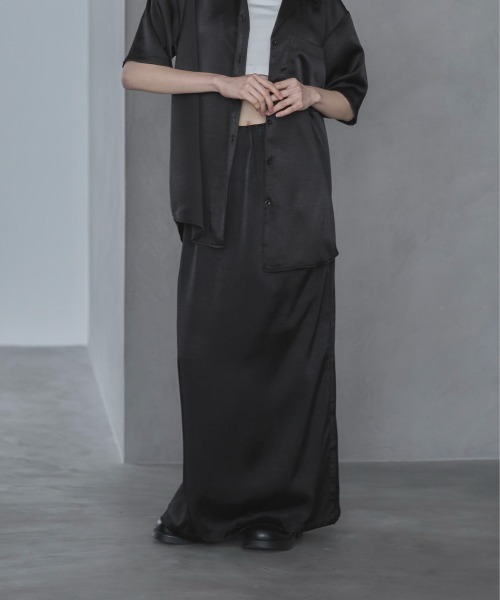 feepur（フェピュール）の「【TALLサイズあり】サテンナロースカート（スカート・レディース・ブラック/アイボリー・TALL/MEDIUM/SMALL）」の16枚目の写真