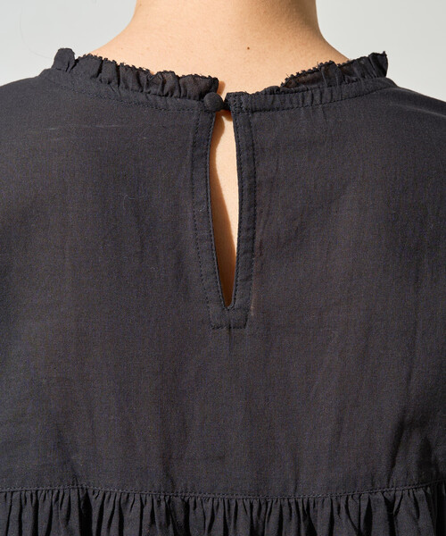 FREAK'S STORE（フリークスストア）の「限定展開　インド ピンタック ギャザー ロングスリーブ ブラウス（シャツ/ブラウス・レディース・ブラック/ブルー/ライトイエロー/オフホワイト/サーモンピンク/ネイビー/モカ・ﾌﾘ-）」の20枚目の写真