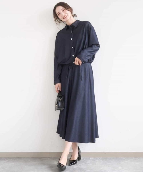 MK MICHEL KLEIN（エムケーミッシェルクラン）の「[SANAGARAシリーズ]デニムライク クロップド丈シャツブラウス/接触冷感/UVカット/洗える（シャツ/ブラウス・レディース・ネイビー/ベージュ・38）」の12枚目の写真