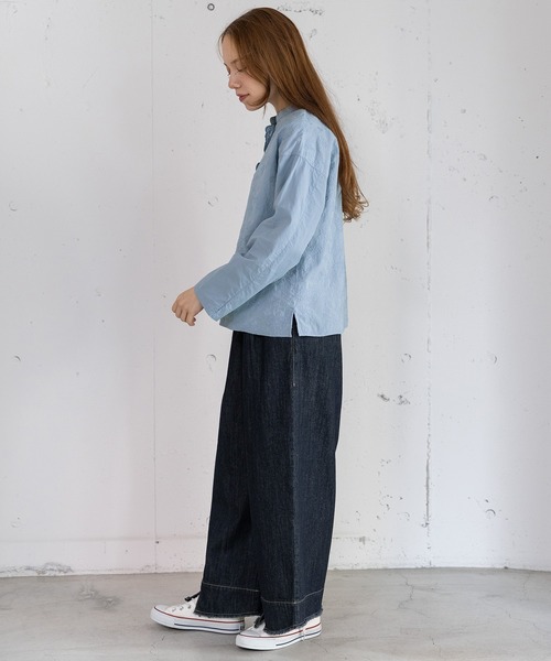 POU DOU DOU（プードゥドゥ）の「スカラップ刺繍ブラウス（シャツ/ブラウス・レディース・オフホワイト/ブルー/ブラック・3）」の14枚目の写真