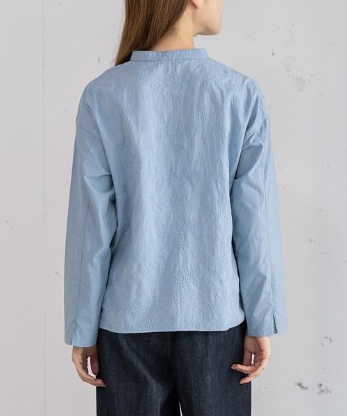 POU DOU DOU（プードゥドゥ）の「スカラップ刺繍ブラウス（シャツ/ブラウス・レディース・オフホワイト/ブルー/ブラック・3）」の19枚目の写真