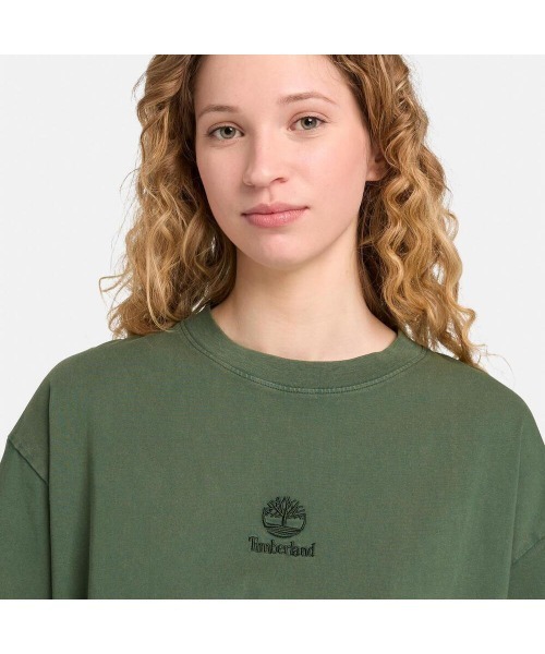 Timberland(ティンバーランド)の「サンウォッシュド エンブロイダリー ロゴ 半袖 Tシャツ ユニセックス(Tシャツ/カットソー・メンズ・ベージュ・XX-LARGE/X-LARGE/SMALL/MEDIUM/LARGE)」の4枚目の写真