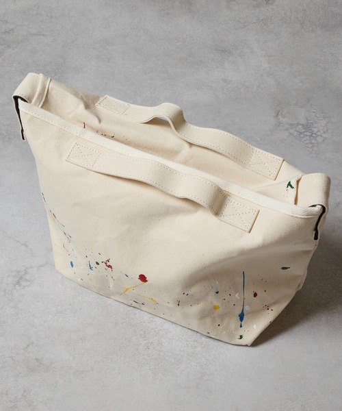 NUMBER (N)INE(ナンバーナイン)の「HAND PAINTED CANVAS 2WAY HANDLE FLAP SHOULDER BAG / SMALL / ハンドペイント コットン キャンバス 2way ハンドル フラップ ショルダーバッグ スモールサイズ(ショルダーバッグ・メンズ・ブラック/アイボリー系2/ブラック系その他2/アイボリー・FREE)」の18枚目の写真