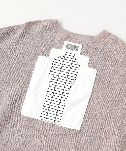 C.E(シーイー)の「C.E / シーイー cavempt MD Ostension CREW NECK BEIGE(スウェット・メンズ・ベージュ・X-LARGE/LARGE/MEDIUM)」の4枚目の写真