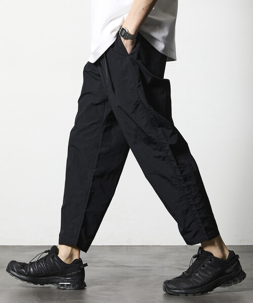 FREAK'S STORE(フリークスストア)の「限定展開 GRAMICCI×FREAK'S STORE/グラミチ 別注 デュラブルナイロン アンクルカット クライミングパンツ(その他パンツ・メンズ・チャコールグレー/ネイビー/ブラック・MEDIUM/SMALL/X-LARGE/LARGE)」の2枚目の写真