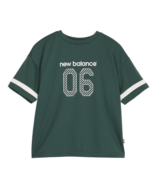NEW BALANCE(ニューバランス)の「ポリエステルグラフィックショートスリーブシャツ(Tシャツ/カットソー・キッズ・ネイビー/オフホワイト/ダークグリーン/ブラック・130/140/150/160)」の1枚目の写真