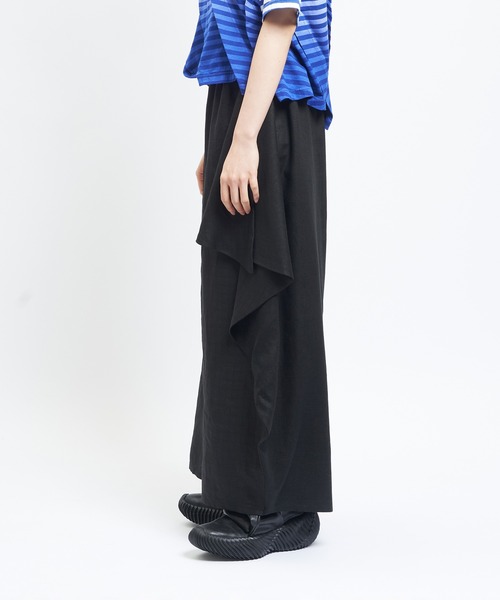 gomme(ゴム)の「ハンカチリネンパンツ(デニムパンツ・レディース・ブラック・MEDIUM)」の8枚目の写真