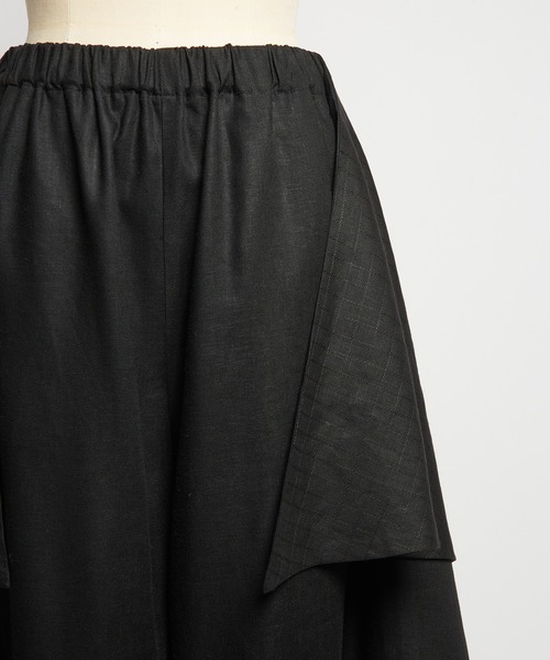 gomme(ゴム)の「ハンカチリネンパンツ(デニムパンツ・レディース・ブラック・MEDIUM)」の13枚目の写真