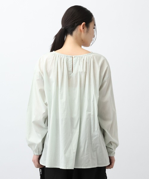 studio CLIP（スタディオクリップ）の「《natural by clip》Cメニーピンタックブラウス（シャツ/ブラウス・レディース・オフホワイト/ライトグレー/ライトグリーン・FREE）」の12枚目の写真