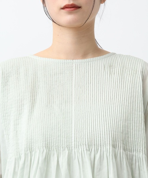studio CLIP（スタディオクリップ）の「《natural by clip》Cメニーピンタックブラウス（シャツ/ブラウス・レディース・オフホワイト/ライトグレー/ライトグリーン・FREE）」の13枚目の写真