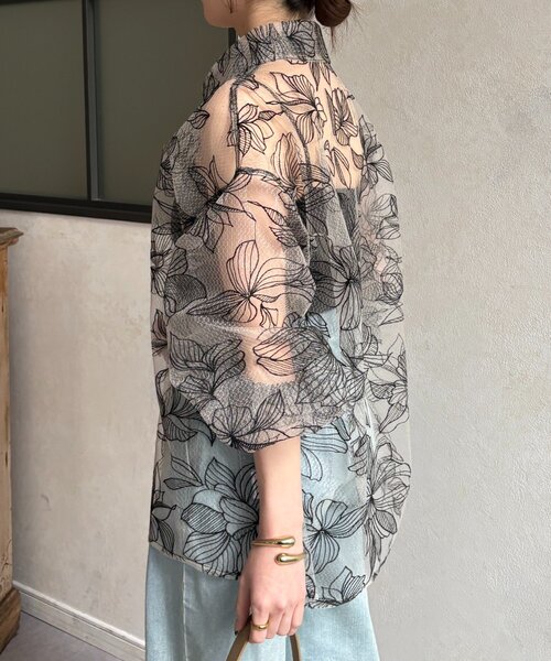 Thevon(ゼボン)の「チュール花柄刺繍シャツ(シャツ/ブラウス・レディース・ホワイト系その他/ブラック・FREE)」の13枚目の写真