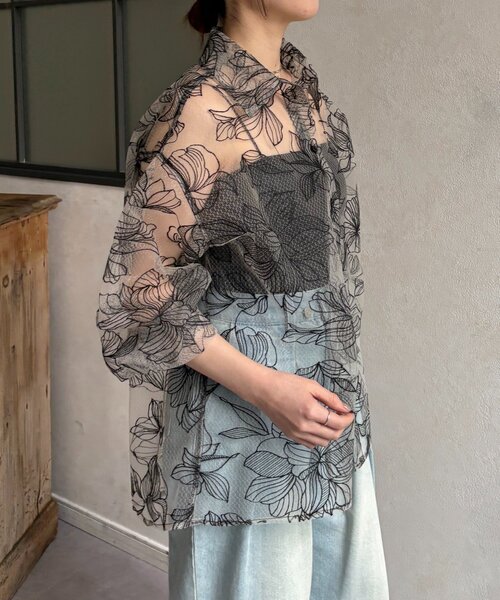 Thevon(ゼボン)の「チュール花柄刺繍シャツ(シャツ/ブラウス・レディース・ホワイト系その他/ブラック・FREE)」の15枚目の写真