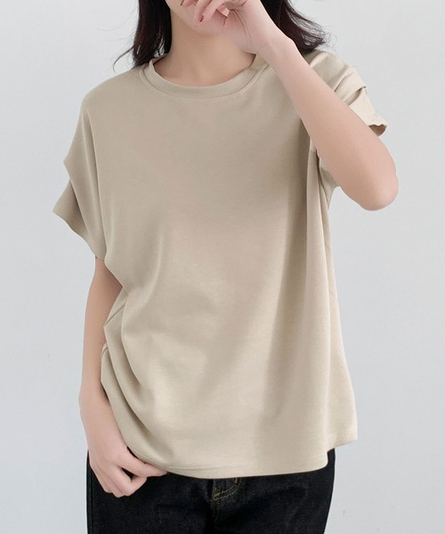 LOWO（ロワ）の「タックスリーブ カットソー Tシャツ 半袖（Tシャツ/カットソー・レディース・グレー/ベージュ/ホワイト/ブラック/チャコールグレー・FREE）」の5枚目の写真
