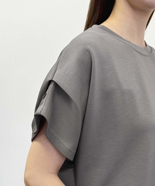 LOWO（ロワ）の「タックスリーブ カットソー Tシャツ 半袖（Tシャツ/カットソー・レディース・グレー/ベージュ/ホワイト/ブラック/チャコールグレー・FREE）」の19枚目の写真
