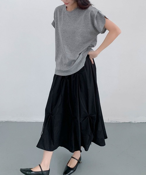 LOWO（ロワ）の「タックスリーブ カットソー Tシャツ 半袖（Tシャツ/カットソー・レディース・グレー/ベージュ/ホワイト/ブラック/チャコールグレー・FREE）」の13枚目の写真